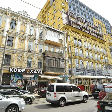 Super In Heart Of Podol Киев
